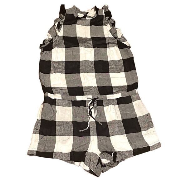 Cloth And Stone 📦 - Picture 8 of 8